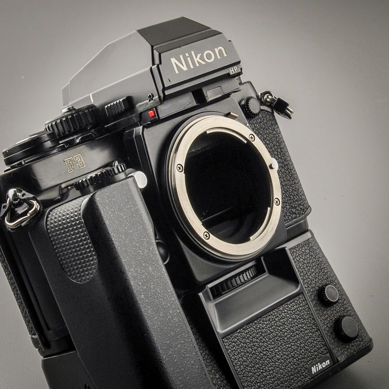 Nikon F3 HP mit MD-4 und MF-6b (Zustand A-/AB)