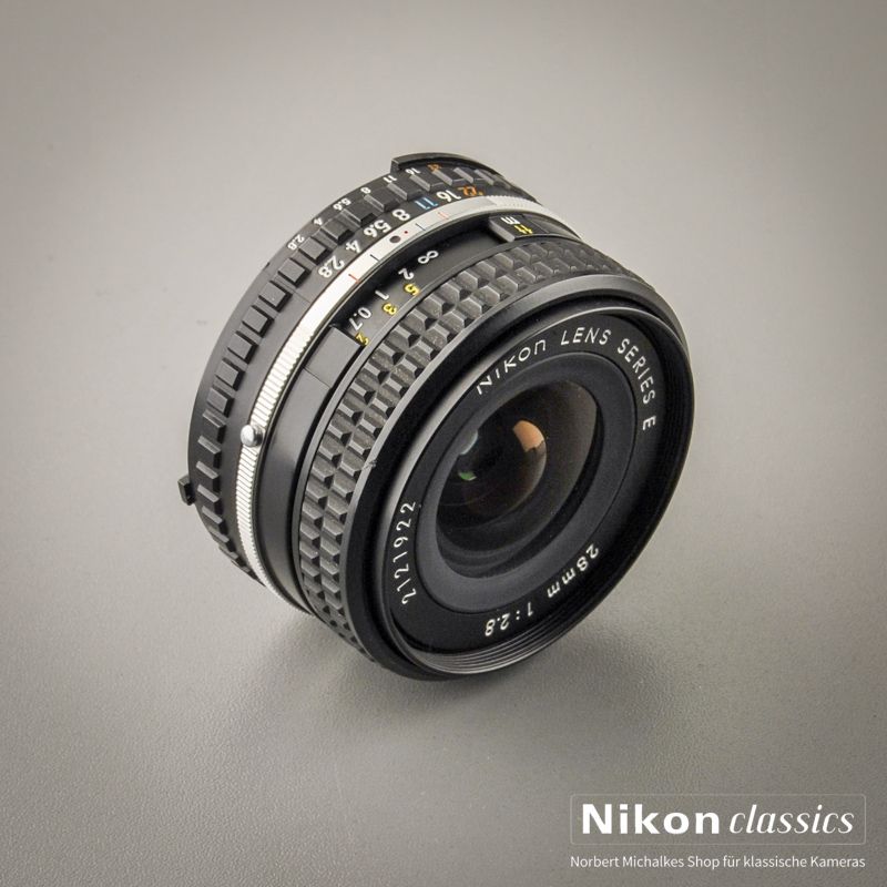 Nikon 28/2,8 AIS Series E (Condition A)