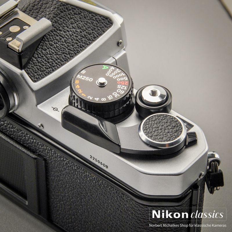 Nikon FE-2 (Zustand A/A-)
