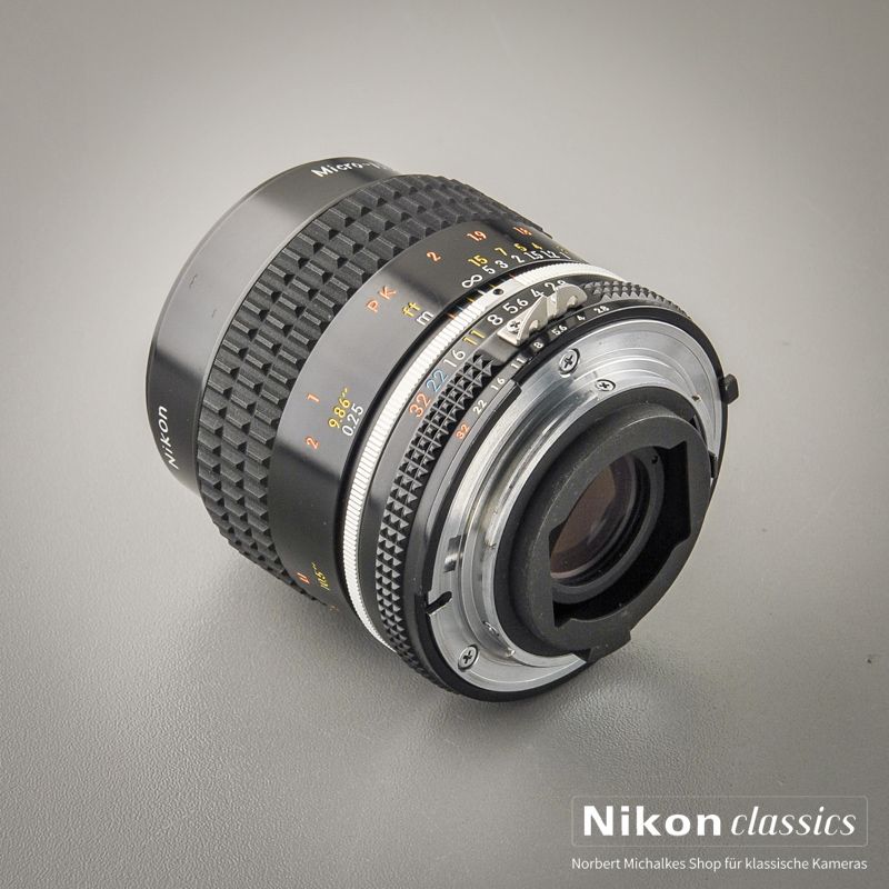 Nikon Micro-Nikkor 55/2,8 AIS (Zustand A/A-)