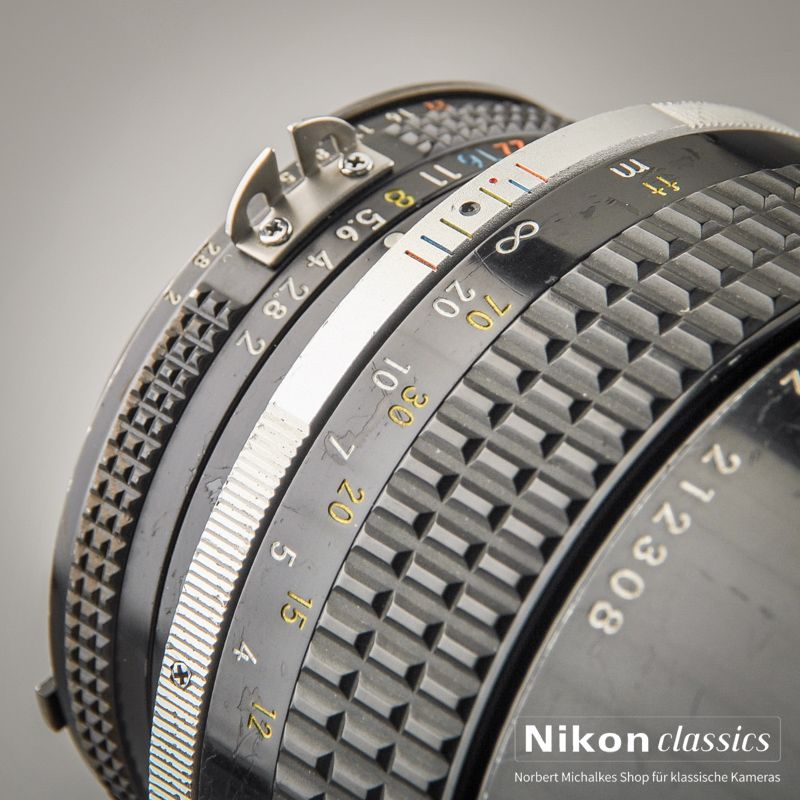 Nikon Nikkor 135/2,0 AIS (Condition AB/B)