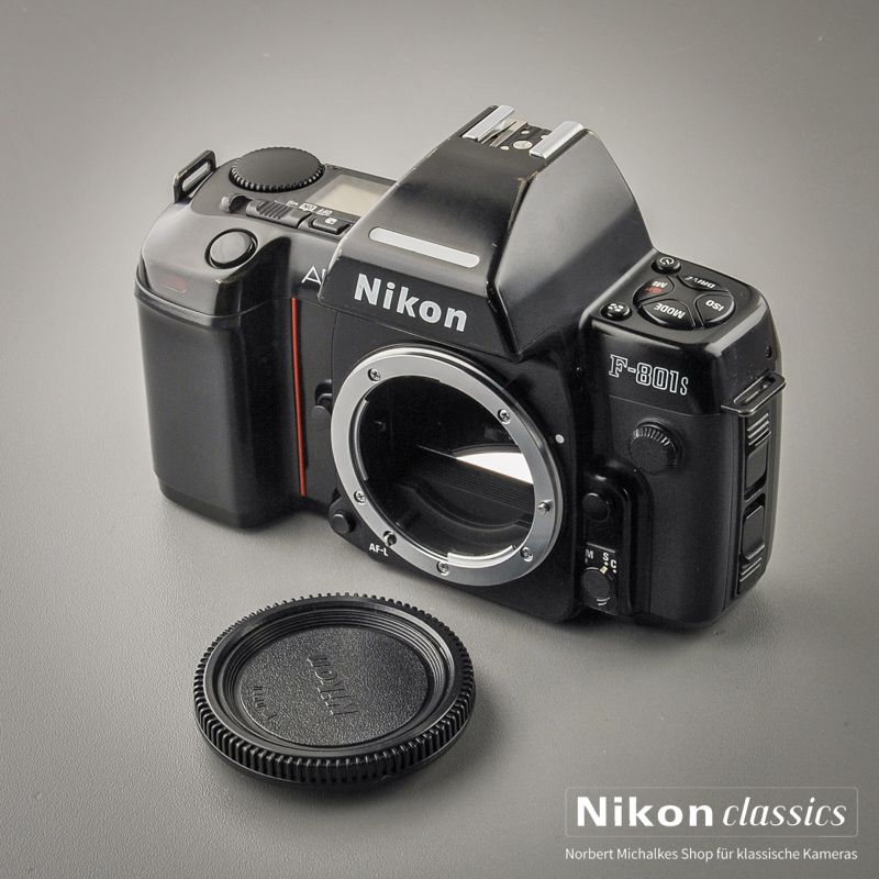 Nikon F801s (Condition A-)