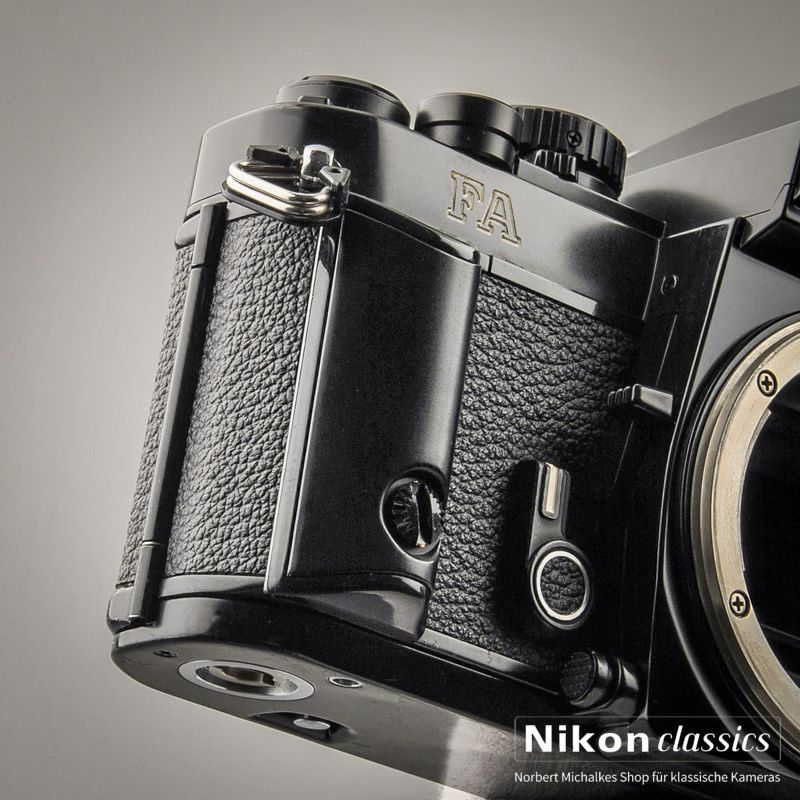 Nikon FA schwarz (Zustand A/A-)