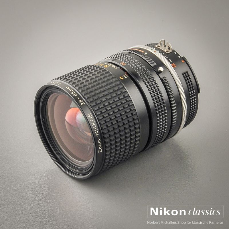 Nikon Zoom-Nikkor 28-85/3,5-4,5 AIS Macro (Condition A)