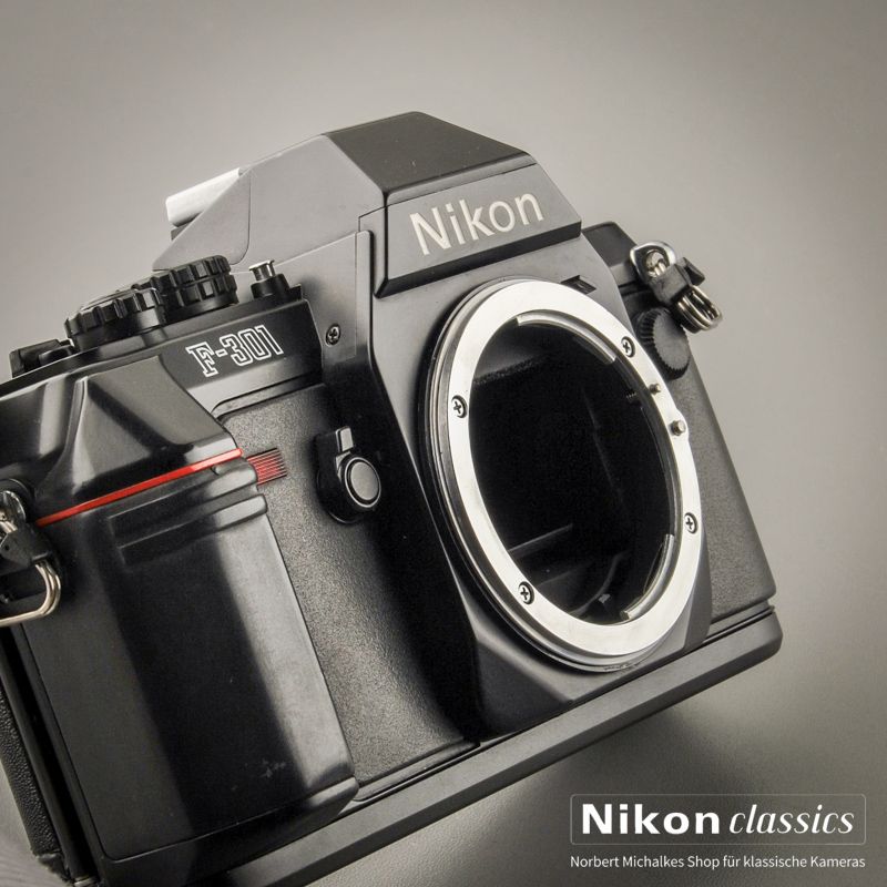 Nikon F301 (Zustand A/A-)