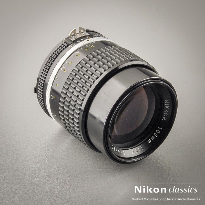 Nikon Nikkor 105/2,5 AIS (Condition A-)