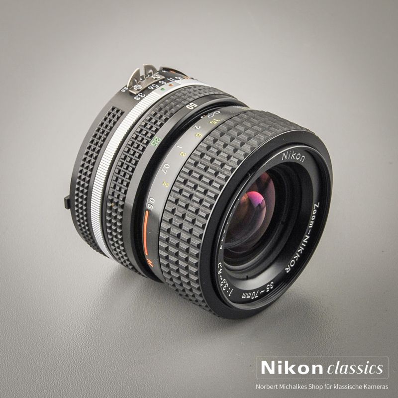 Nikon Zoom-Nikkor 35-70/3,3-4,5 AIS (Zustand A)