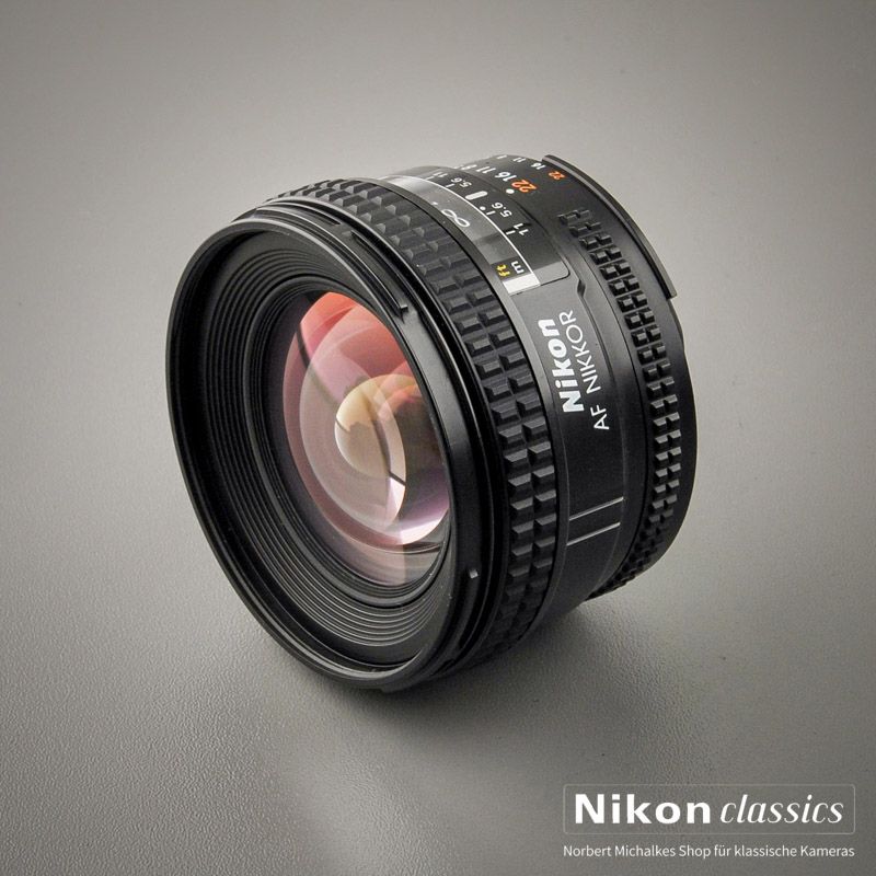 Nikon AF-D Nikkor 20/2,8