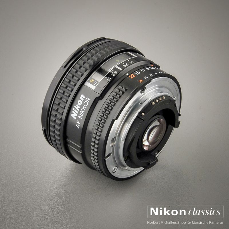 Nikon AF-D Nikkor 20/2,8
