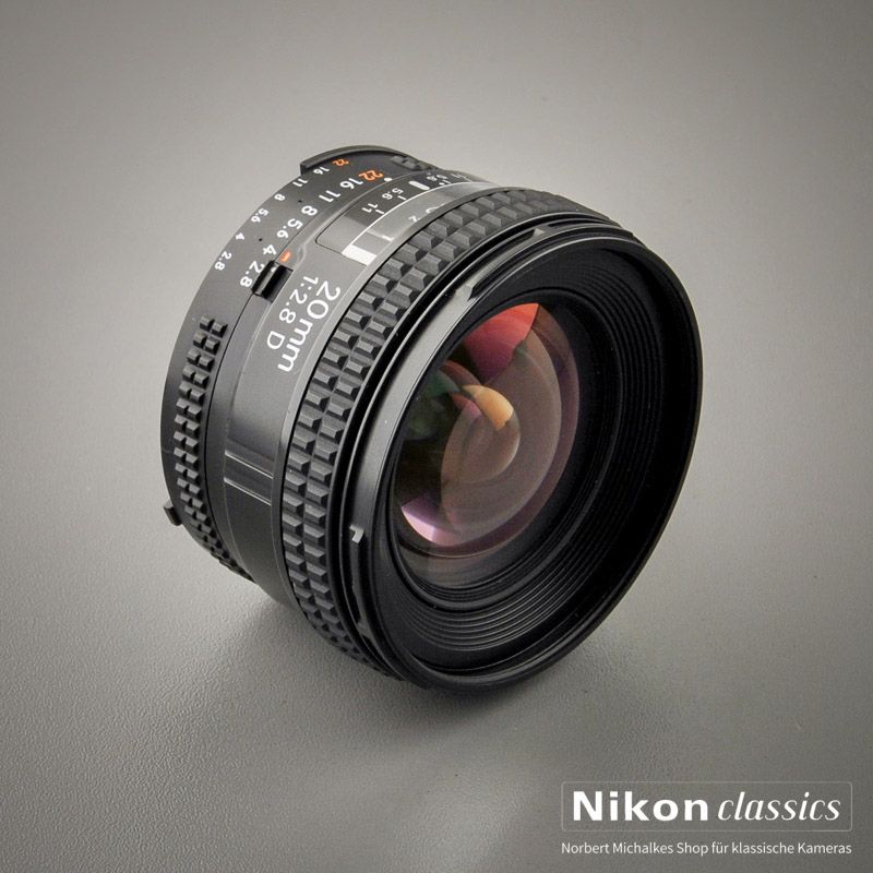 Nikon AF-D Nikkor 20/2,8