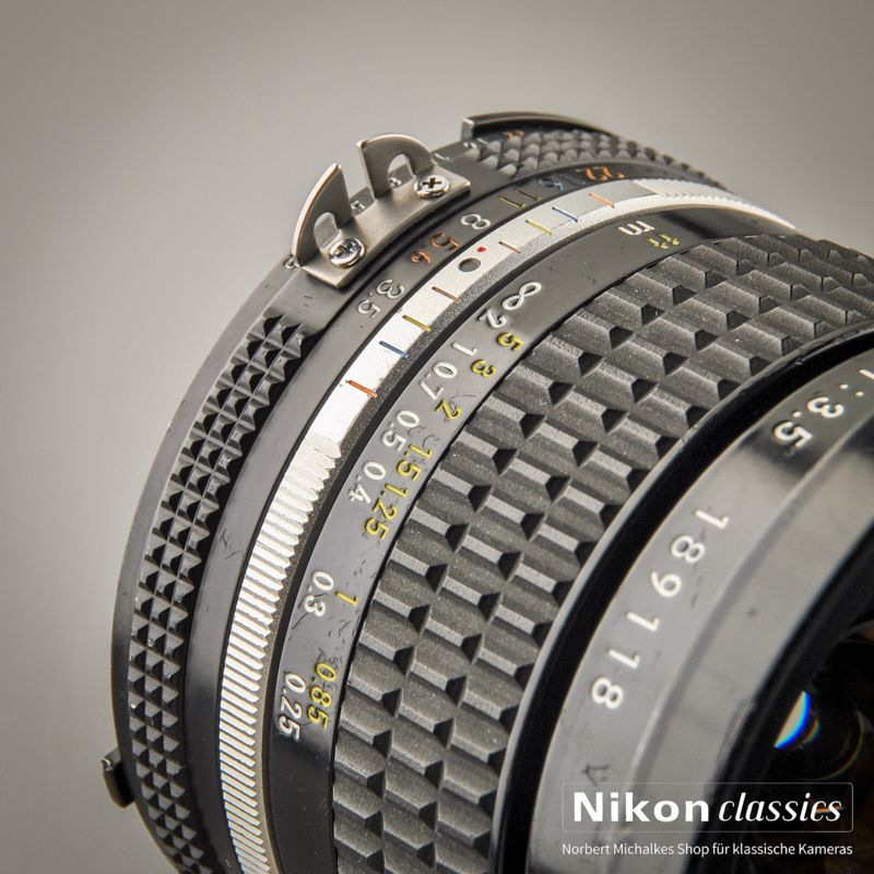 Nikon Nikkor 18/3,5 AIS (Zustand A-/AB)