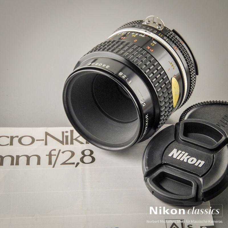 Nikon Micro-Nikkor 55/2,8 AIS (Zustand A/A-)