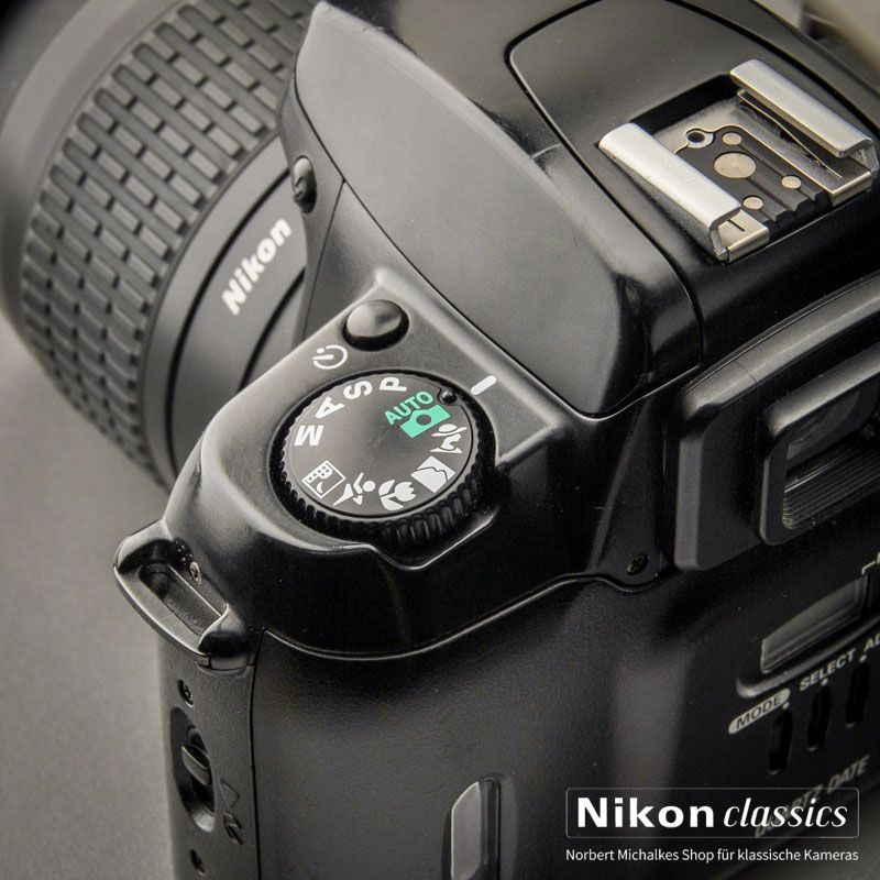 Nikon F60D with Nikkor 28-80/3,3-5,6 G