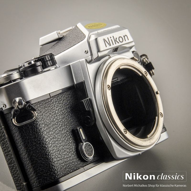 Nikon FE (Zustand A/A-)
