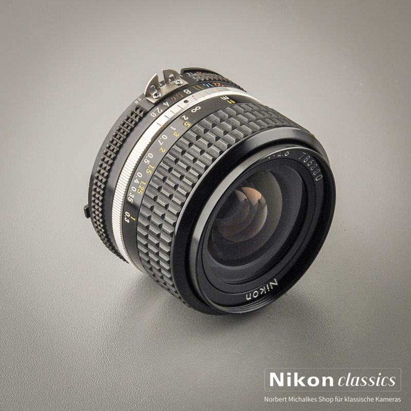 Nikon Nikkor 24/2,8 AIS  (Condition A/A-)