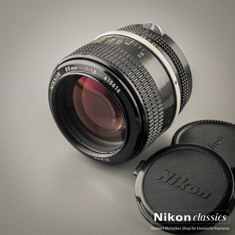 Nikon Nikkor 85/1,8 nonAI (Zustand A/A-)