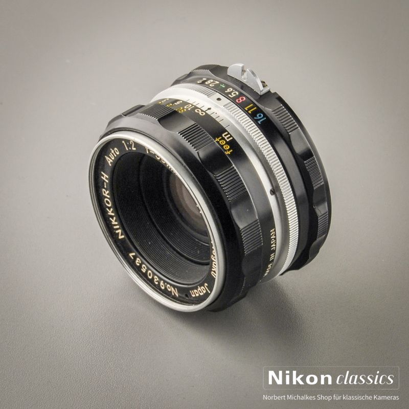 Nikon Nikkor-H Auto AI 50/2,0 "Berg-und-Tal" (Zustand A-)