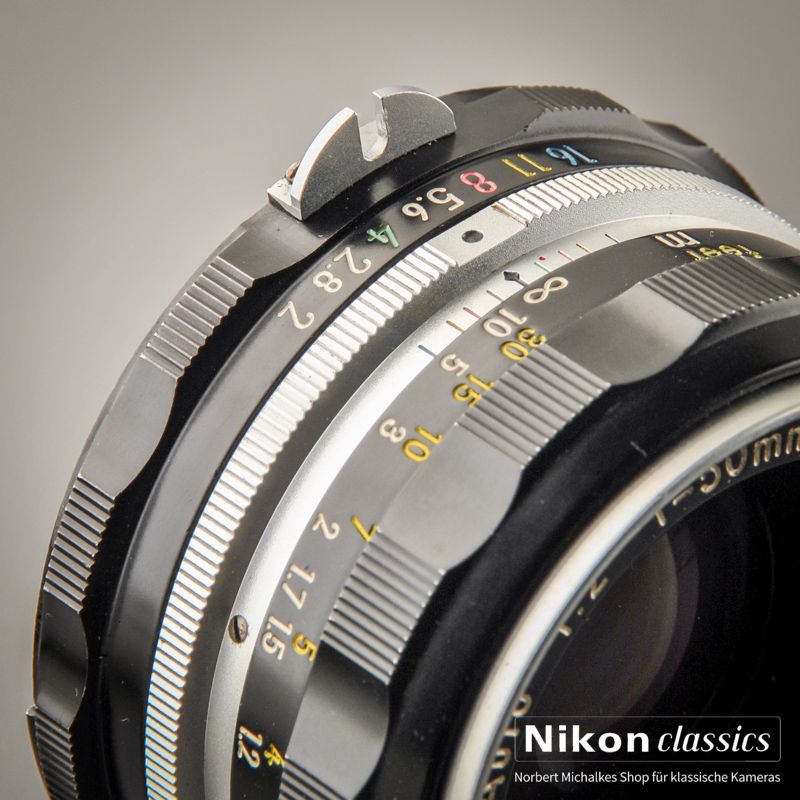 Nikon Nikkor-H Auto AI 50/2,0 "Berg-und-Tal" (Zustand A-)