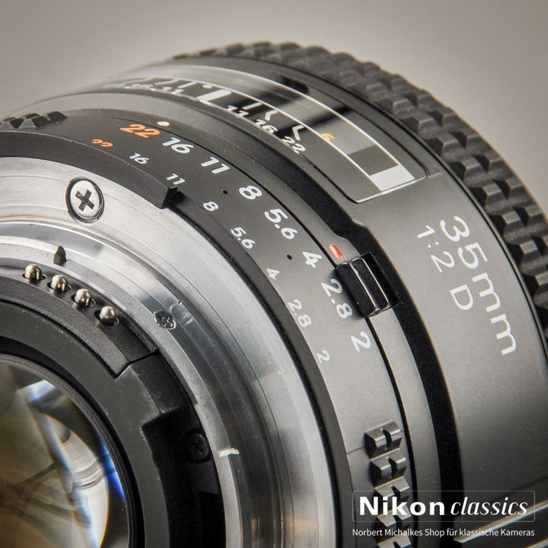 Nikon AF-D Nikkor 35/2,0 (Zustand A/A+) OVP