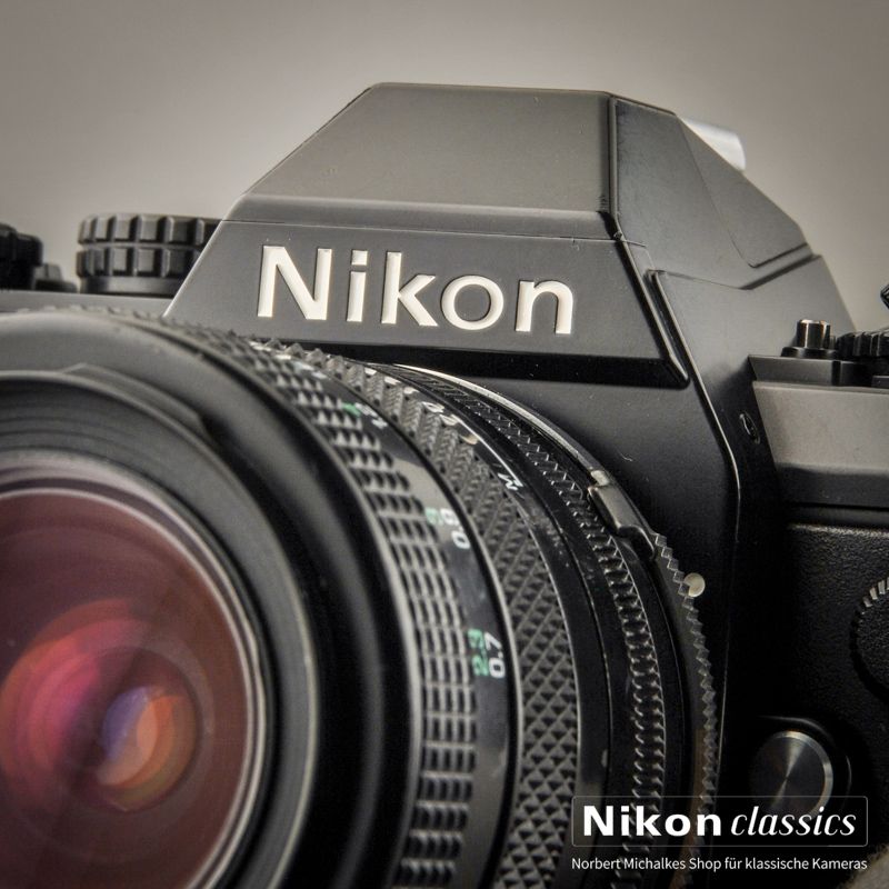 Nikon F301 mit Tamron Zoom 28-70/3,5-4,5