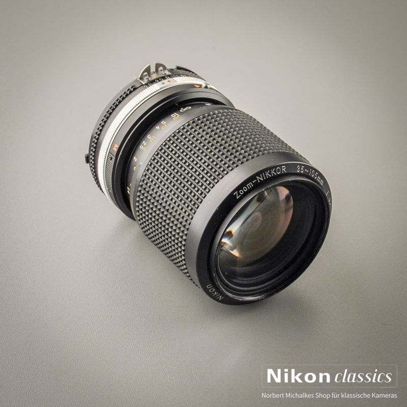 Nikon Zoom-Nikkor 35-105/3,5-4,5 AIS Macro (Zustand A-)