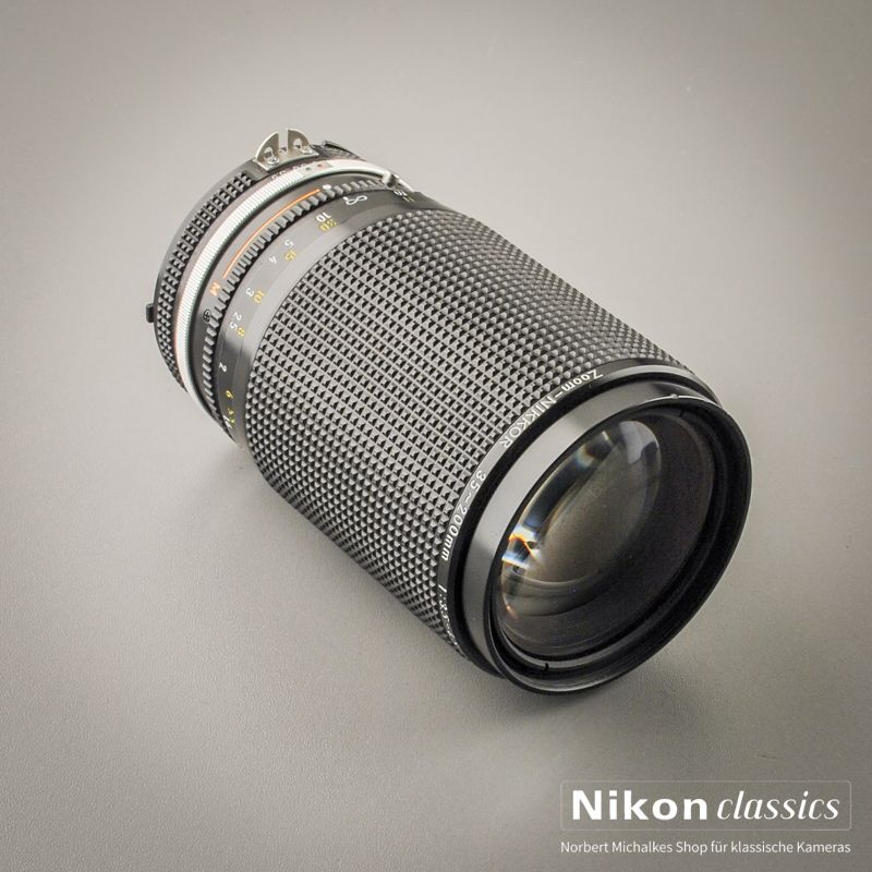 Nikon Zoom-Nikkor 35-200/3,5-4,5 AIS Macro (Zustand A/A-)