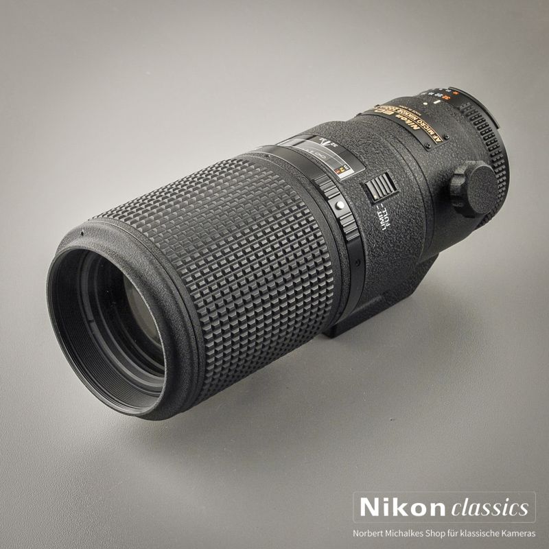 Nikon AF-D Micro-Nikkor 200/4 IF ED (Zustand A/A-)