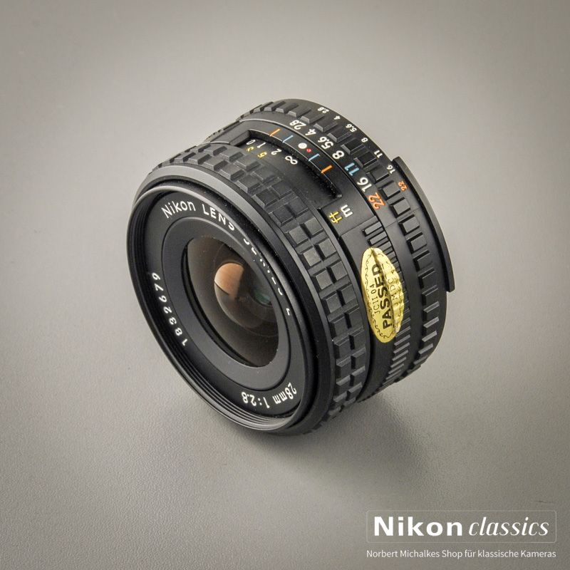 Nikon 28/2,8 AIS Serie E (Zustand A+)