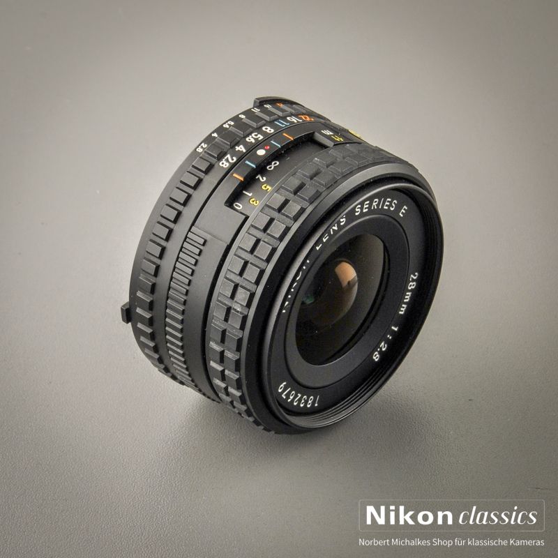 Nikon 28/2,8 AIS Serie E (Zustand A+)
