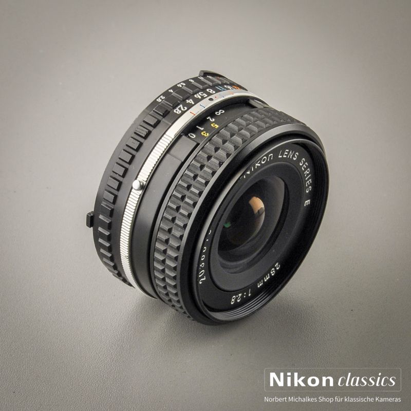Nikon 28/2,8 AIS Series E (Condition A)