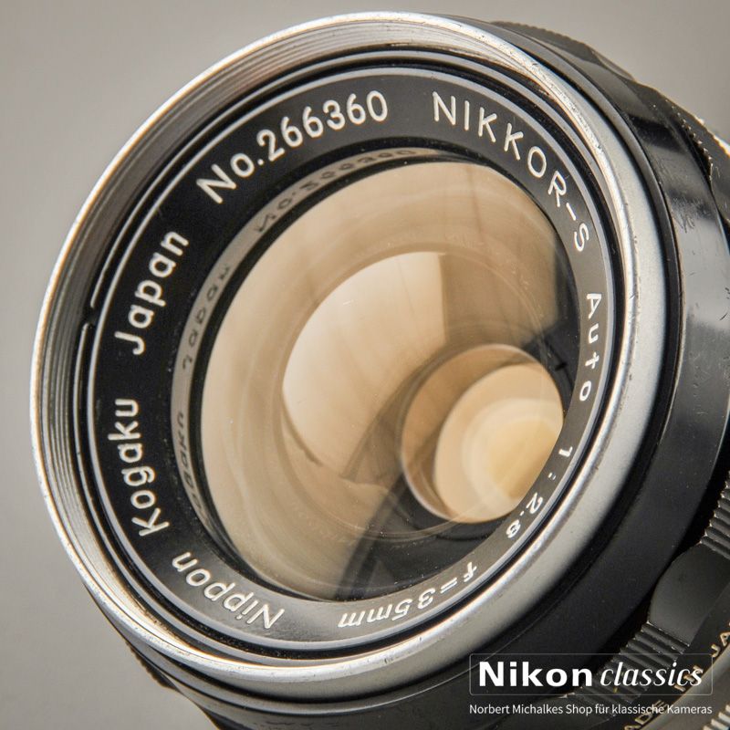 Nikon Nikkor-S Auto 35/2,8 nonAI "Berg-und-Tal" (Zustand A-/AB)