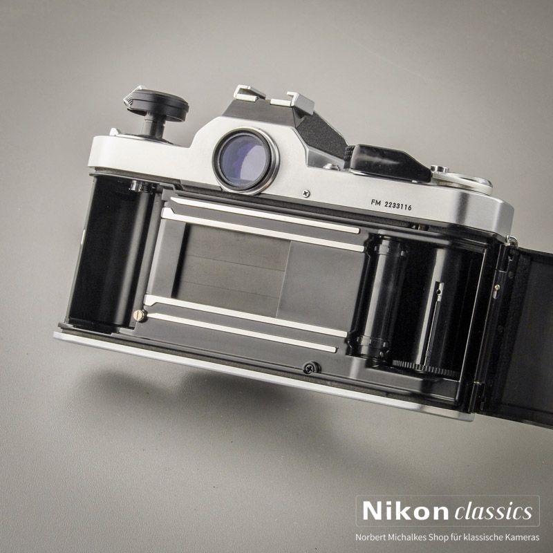 Nikon FM (Zustand A/A-)