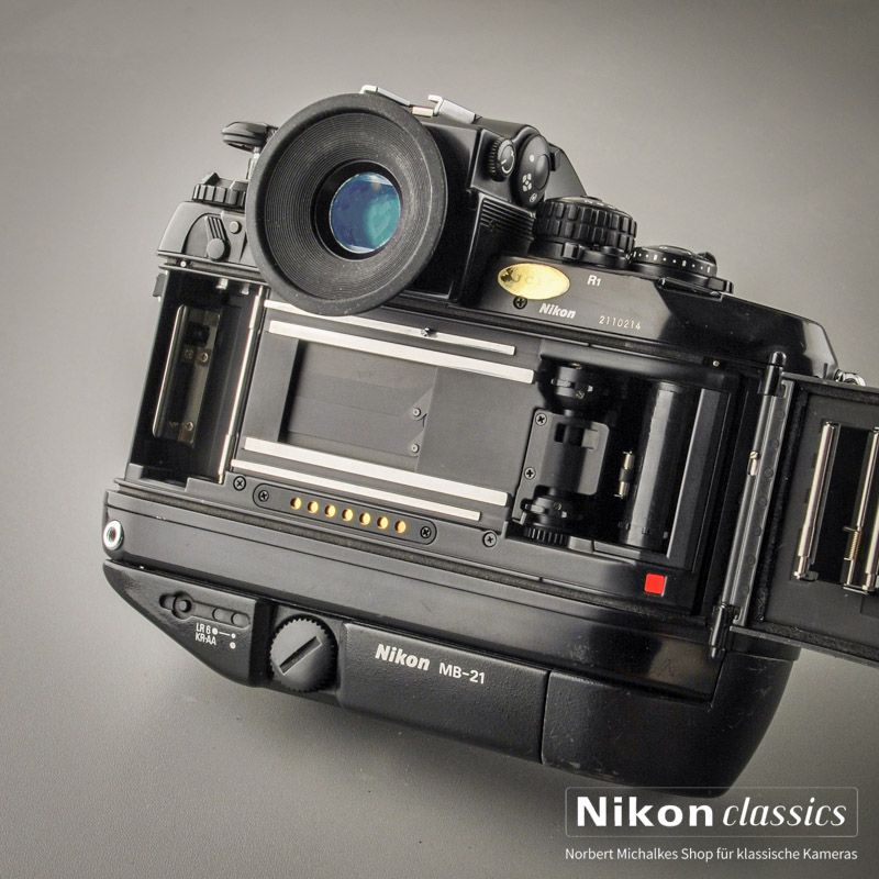 Nikon F4s (Condition A-)