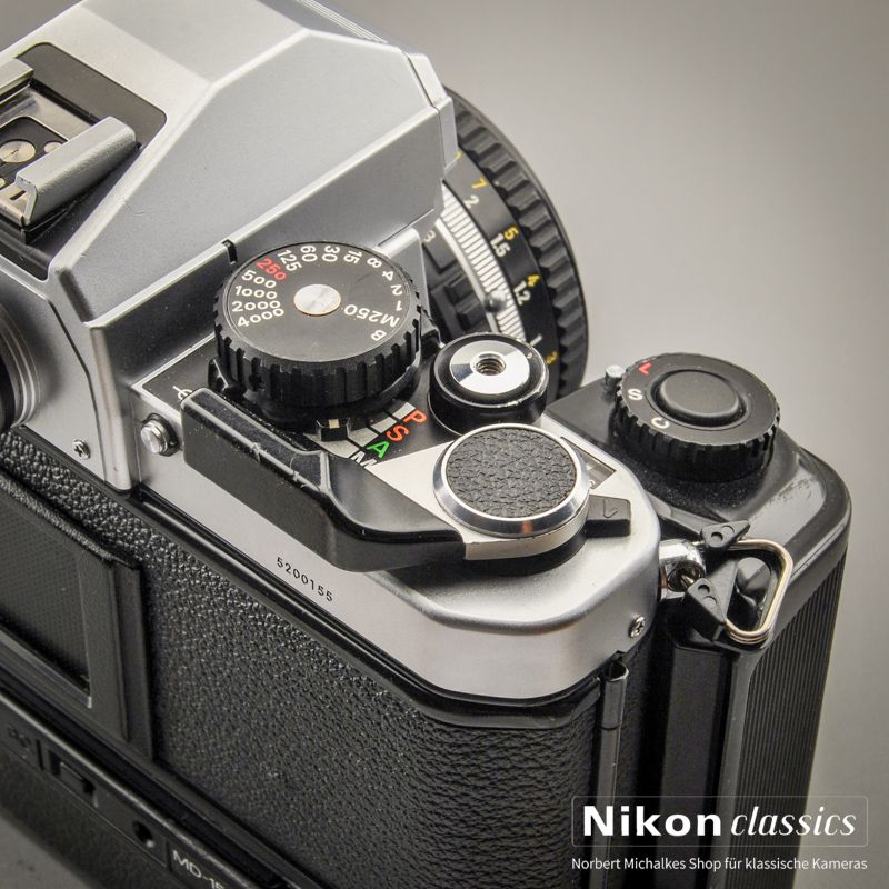 Nikon FA mit MD-15 und 50/1,8 AIS (Zustand A/A-)