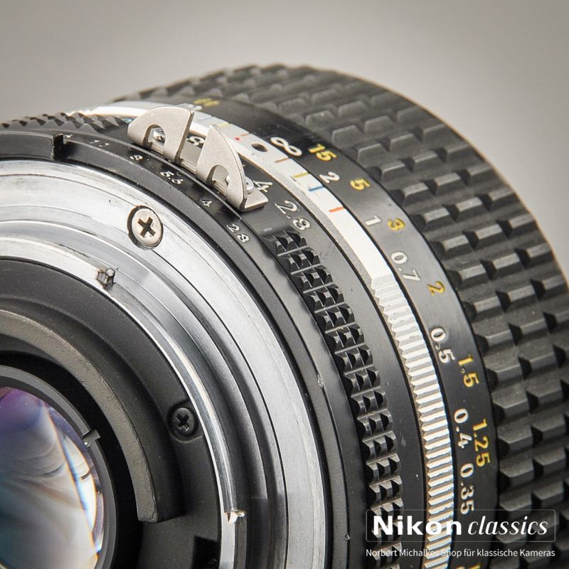 Nikon Nikkor 28/2,8 AIS (Condition A-)