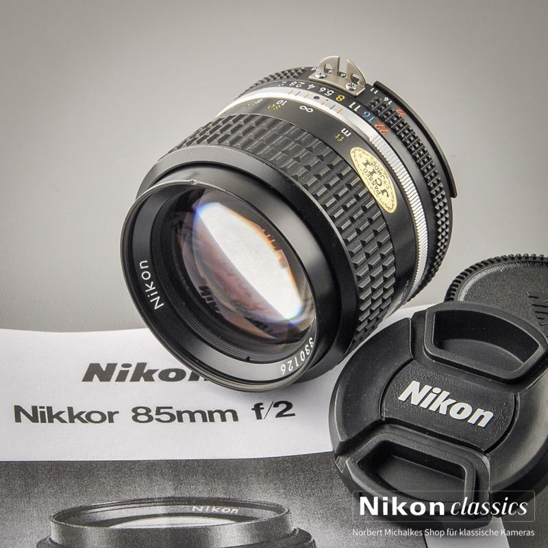 Nikon Nikkor 85/2,0 AIS (Condition A/A-)