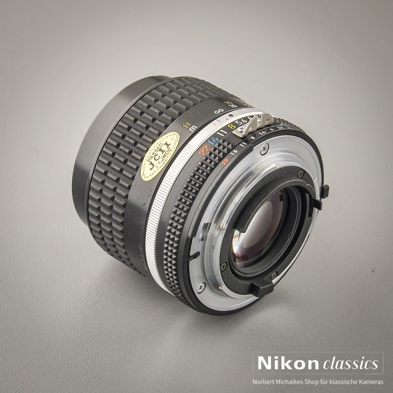 Nikon Nikkor 85/2,0 AIS (Condition A/A-)