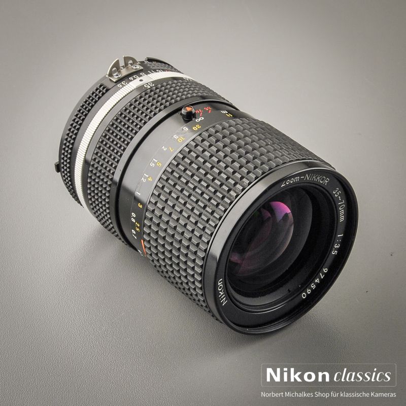 Nikon Zoom-Nikkor 35-70/3,5 AIS (Condition A/A-)