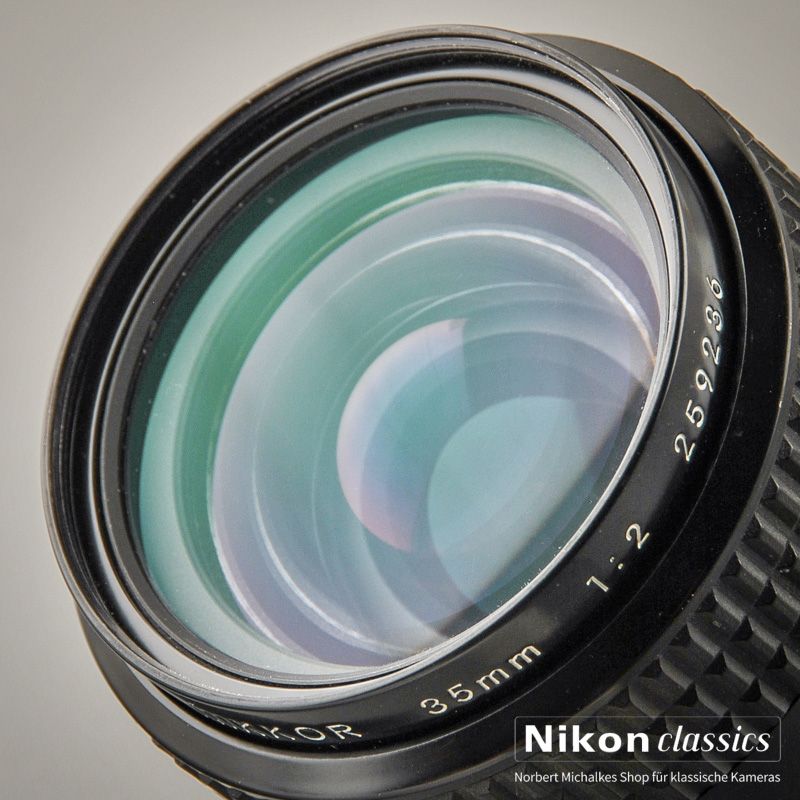 Nikon Nikkor 35/2,0 AIS (Zustand A-)