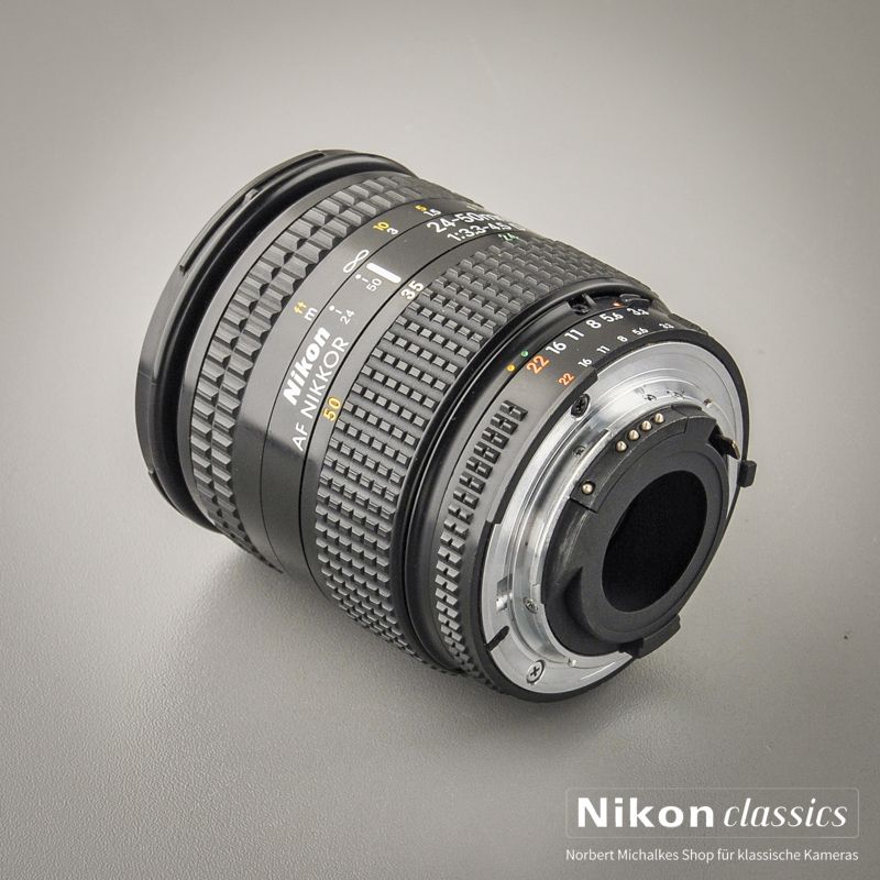 Nikon AF-D Zoom-Nikkor 24-50/3,3-4,5 (Condition A-)