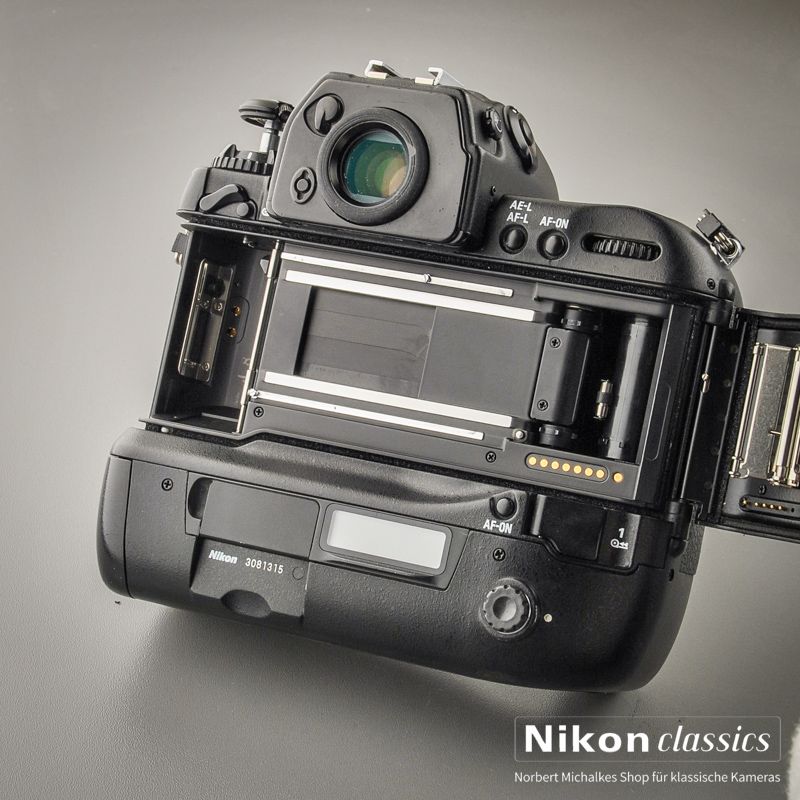 Nikon F5 (Zustand A-)