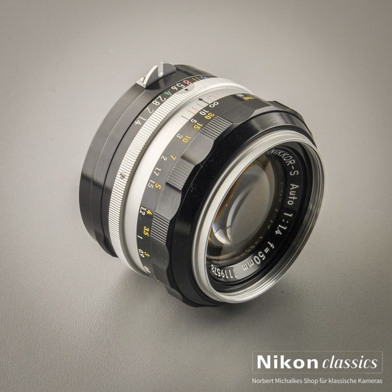 Nikon Nikkor-S Auto 50/1,4 nonAI "Berg-und-Tal" (Zustand A)