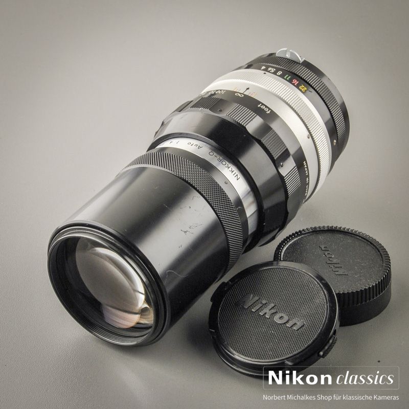 Nikon Nikkor-Q Auto 200/4 nonAI Nippon Kogaku "Berg-und-Tal"  (Zustand A-)
