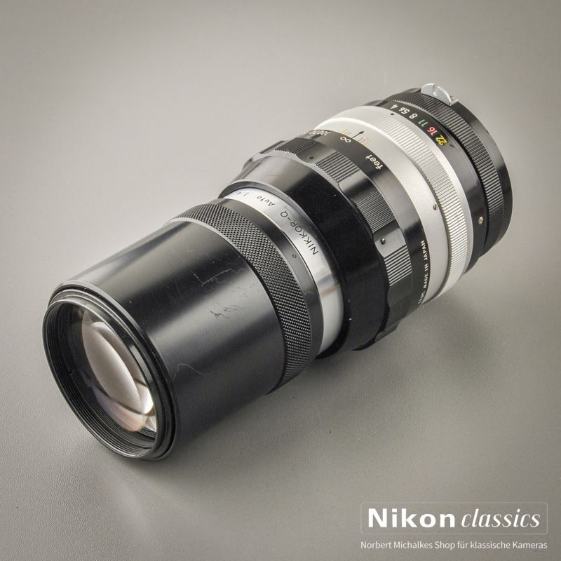 Nikon Nikkor-Q Auto 200/4 nonAI Nippon Kogaku "Berg-und-Tal"  (Zustand A-)