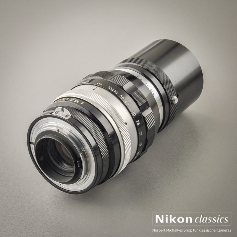 Nikon Nikkor-Q Auto 200/4 nonAI Nippon Kogaku "Berg-und-Tal"  (Zustand A-)