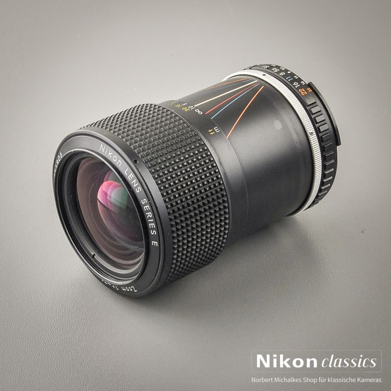 Nikon Zoom 36-72/3,5 AIS Series E (Zustand A/A-)