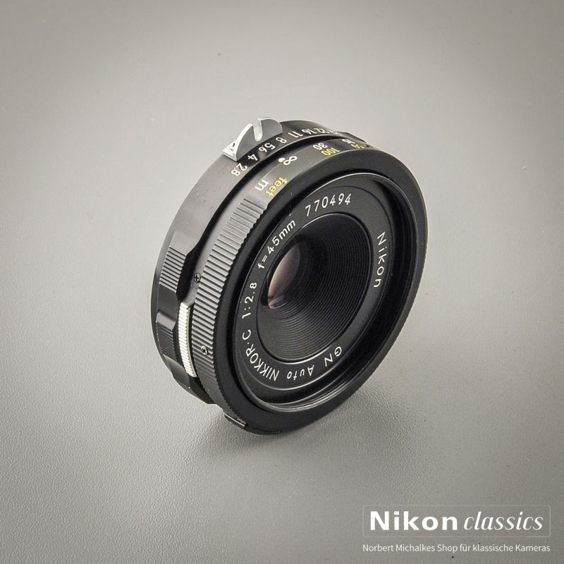 Nikon GN Auto Nikkor 45/2,8 nonAI  (Zustand A-)