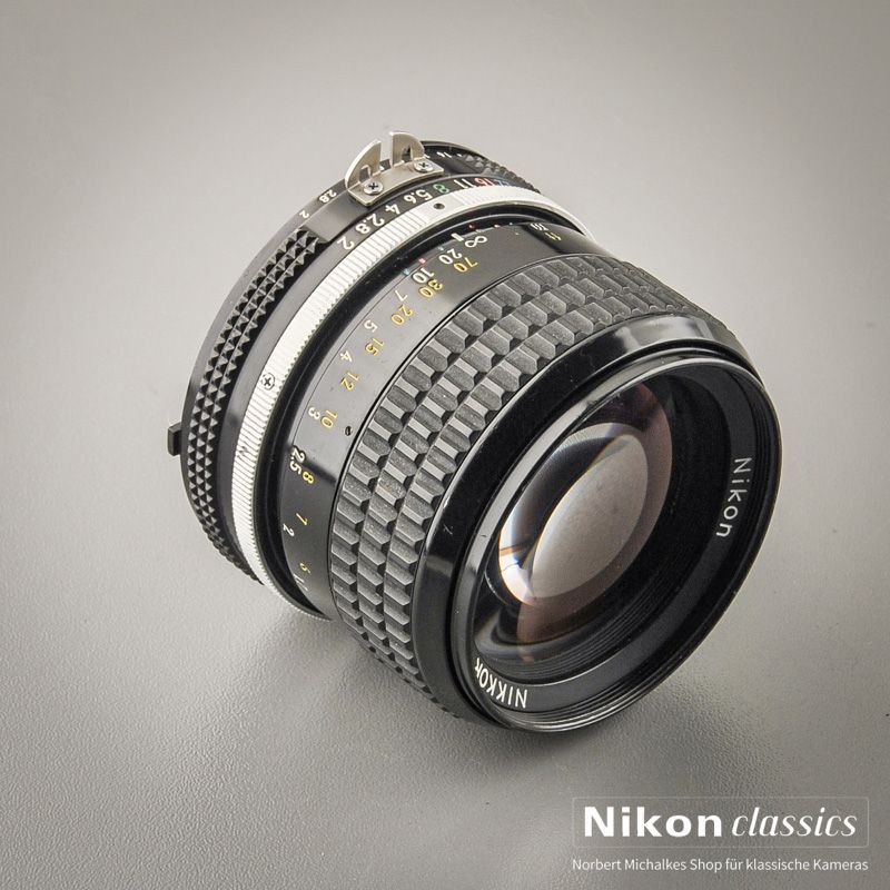Nikon Nikkor 85/2,0 AI (Condition A/A-)