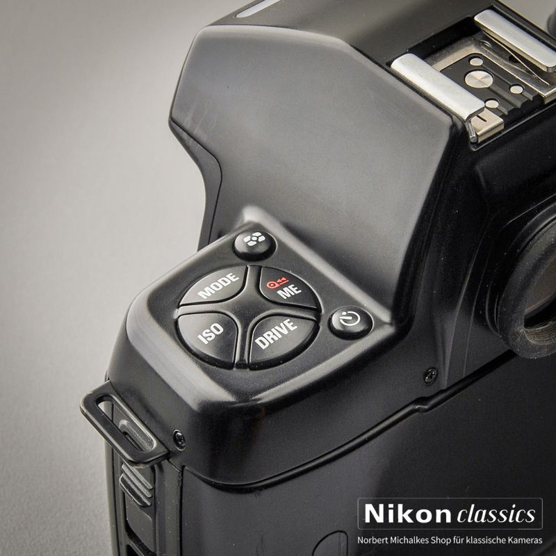 Nikon F801s (Condition A/A-)