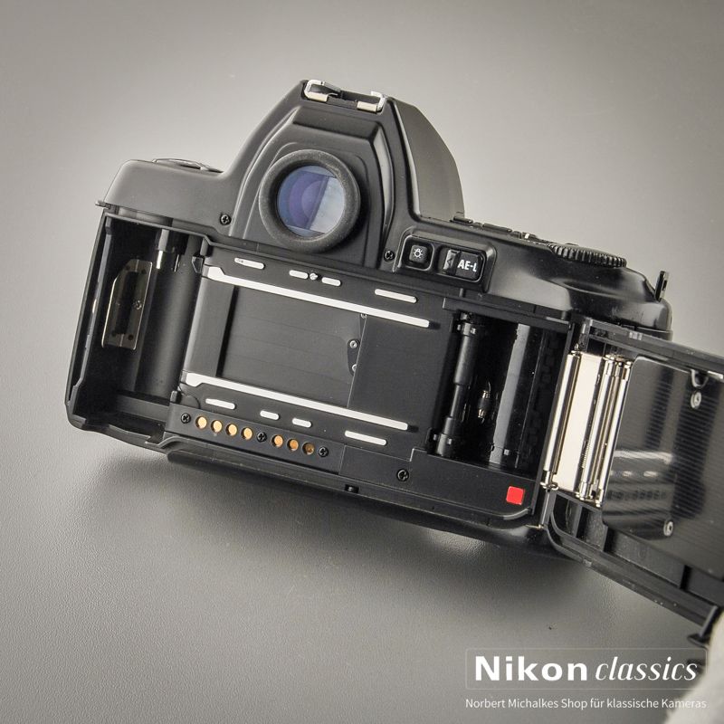 Nikon F801s (Condition A/A-)